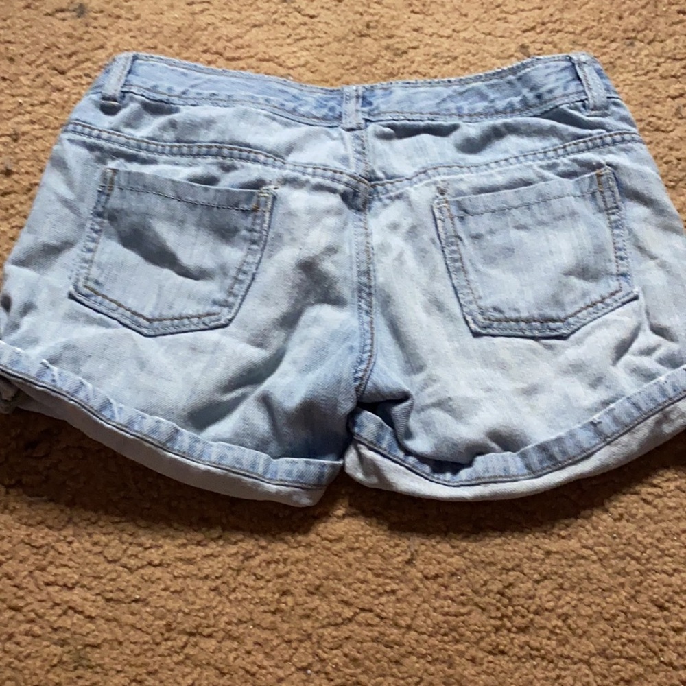 Shorts - Picture 2 of 2